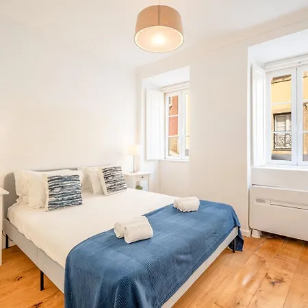 Guestready - Glorious Near Miradouro Da Graca Apartment Lisbon
